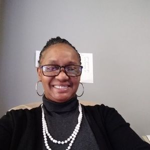 Meet your Posher, Shawne